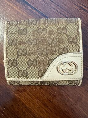 Gucci Monogram GG Marmont Bifold Wallet